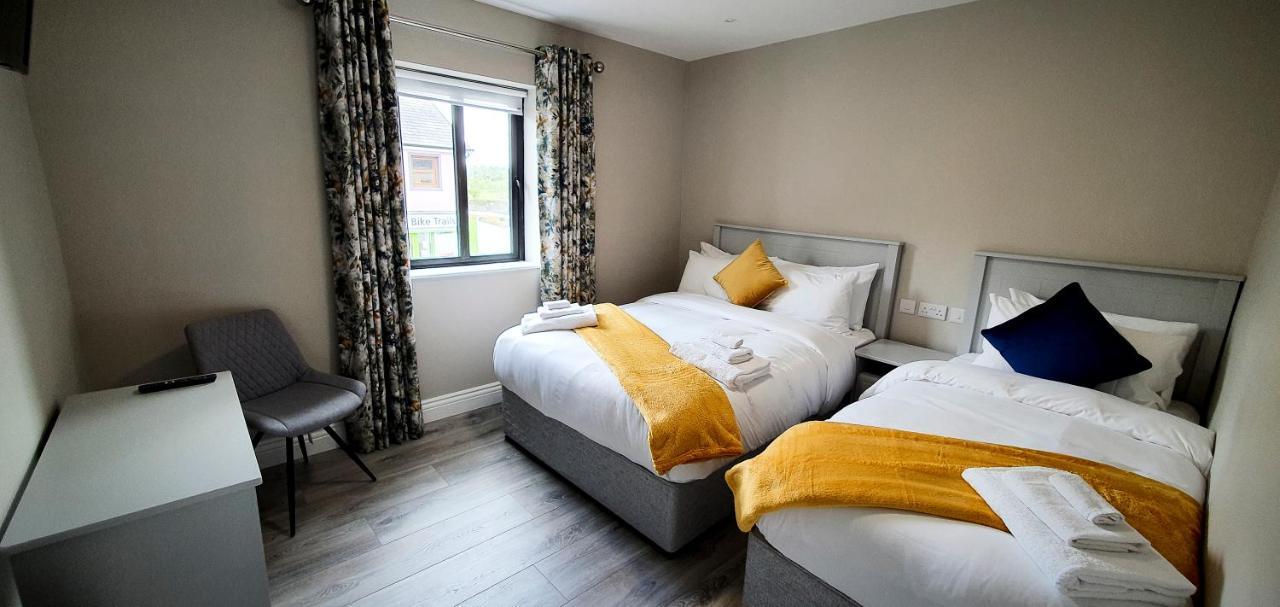 The Leitrim Inn And Blueway Lodge County Leitrim Esterno foto