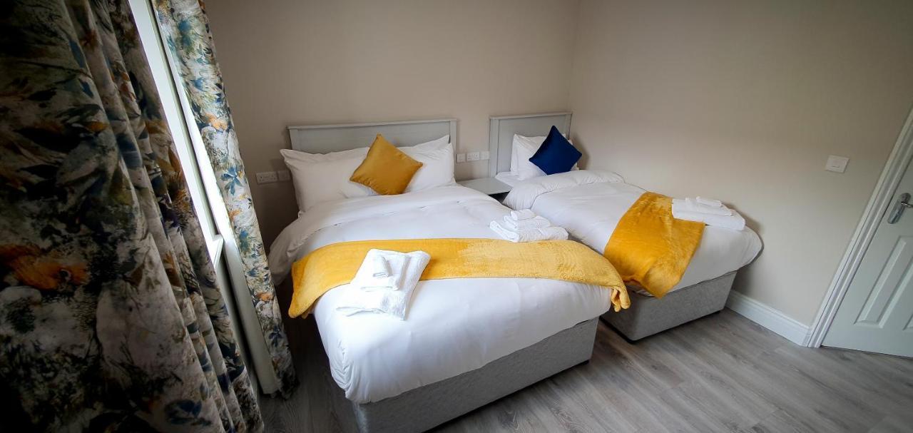 The Leitrim Inn And Blueway Lodge County Leitrim Esterno foto